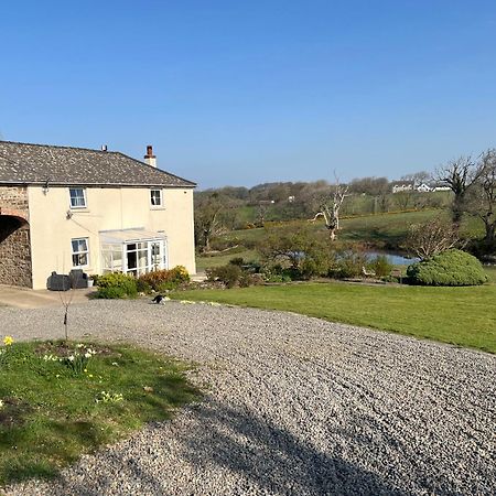 Rectory Farm Bed and Breakfast Haverfordwest Εξωτερικό φωτογραφία