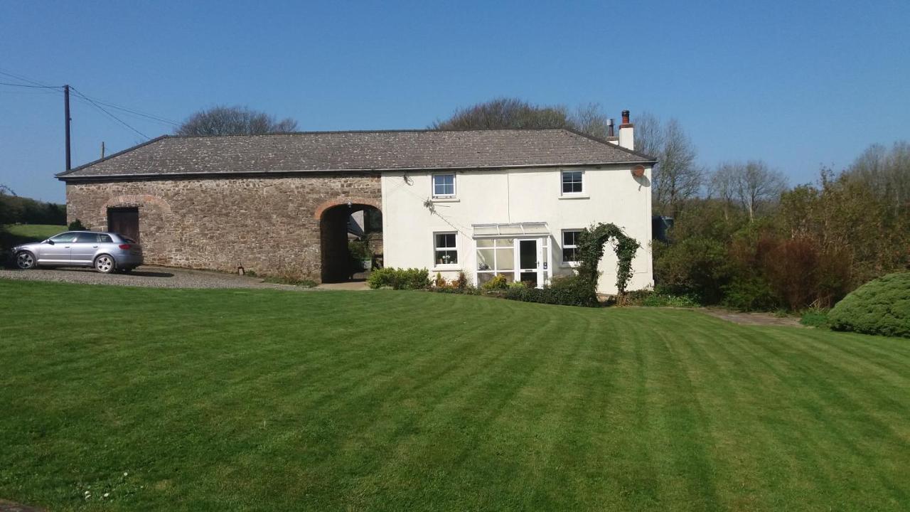 Rectory Farm Bed and Breakfast Haverfordwest Εξωτερικό φωτογραφία